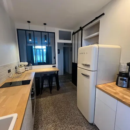 T2 Cosy - Hypercentre Apartment